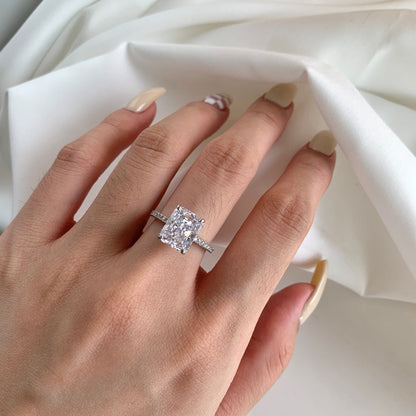 [Raffine] Anillo de compromiso de lujo de 4,0 quilates