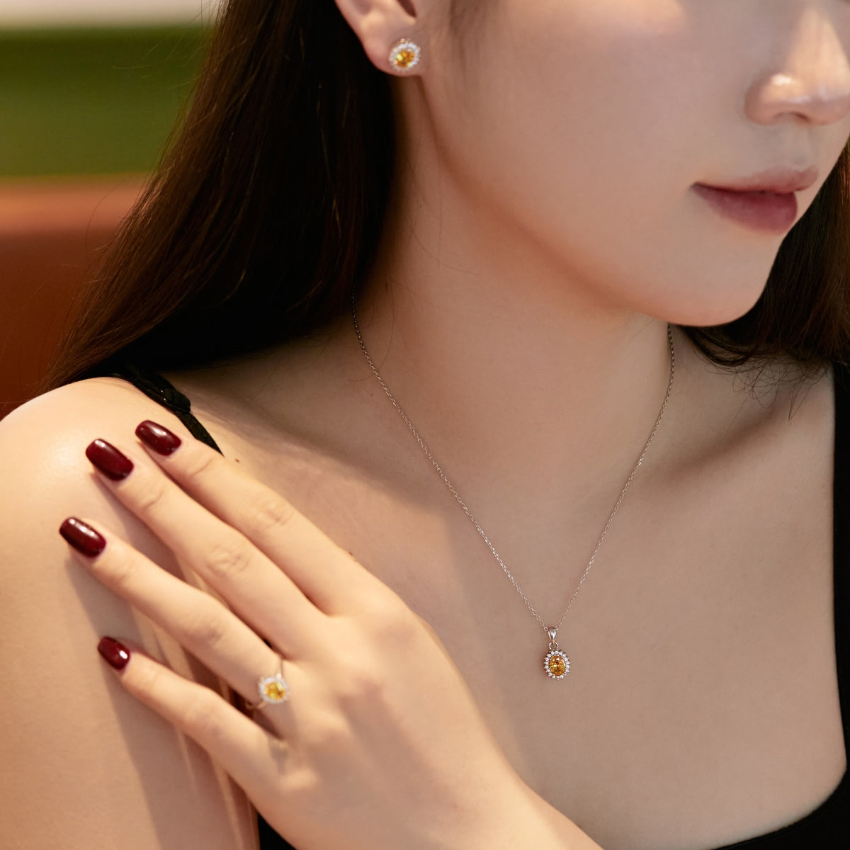 [Raffine]Delicate Radiant Oval Cut Daily Earrings