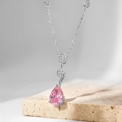[Raffine]Dazzling Pear Cut Necklace