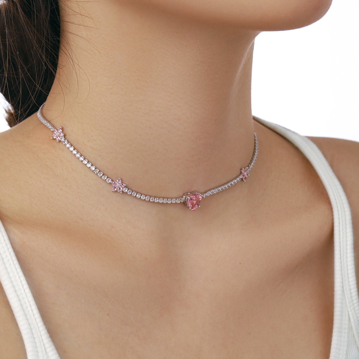 [Raffine]Dazzling Pink Heart Flower Necklace