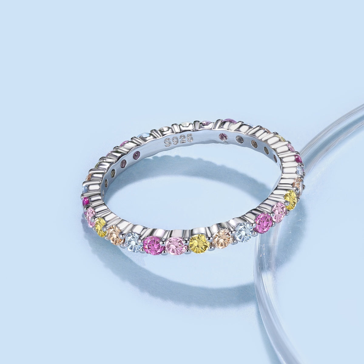 [Raffine] Elegante anillo diario de corte redondo intenso