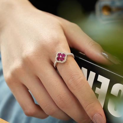 [Raffine] Anillo con diseño de flor de trébol de cuatro hojas