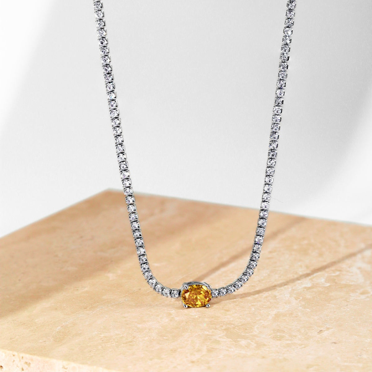 [Raffine]1.0 Carat Shining Oval Cut Necklace