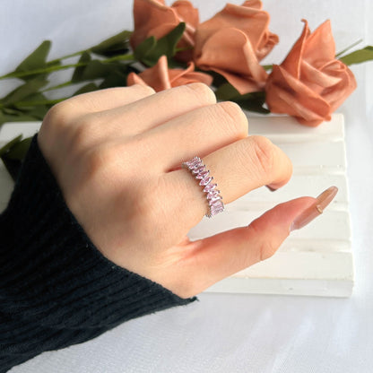 [Raffine]Precioso anillo de tenis de talla marquesa