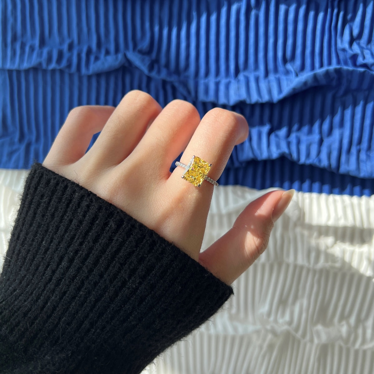 [Raffine] Anillo de compromiso de lujo de 4,0 quilates