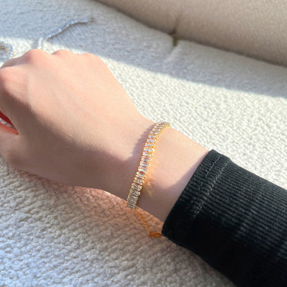 [Raffine] Exquisita pulsera diaria de corte esmeralda