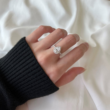 [Raffine] Anillo de bodas lujoso y resplandeciente de 1,0 quilates con forma de gota de agua