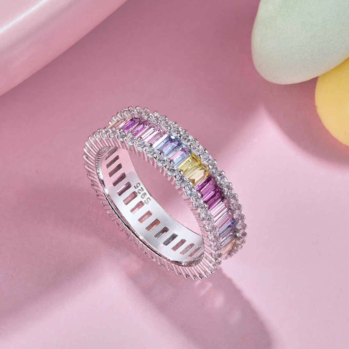 [Raffine] Anillo diario delicado con corte esmeralda caleidoscópico