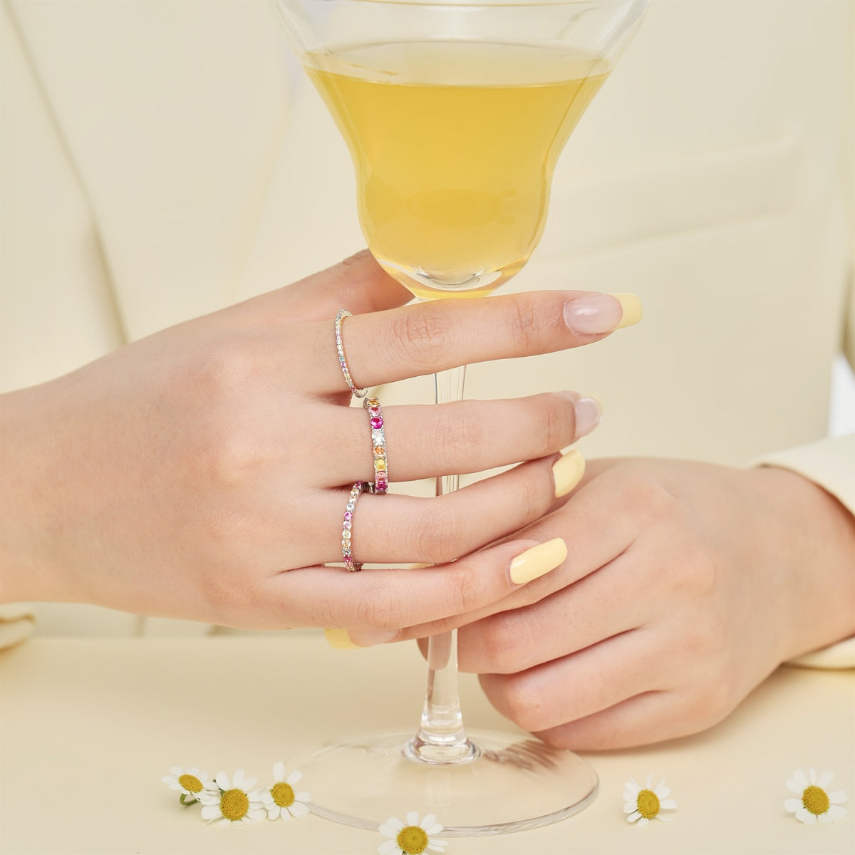 [Raffine] Anillo de tenis de corte redondo deslumbrante y brillante