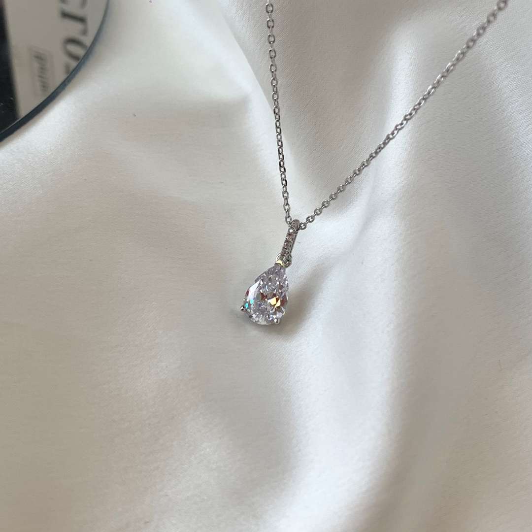 [Raffine] Collier tendance en forme de goutte d'eau délicate