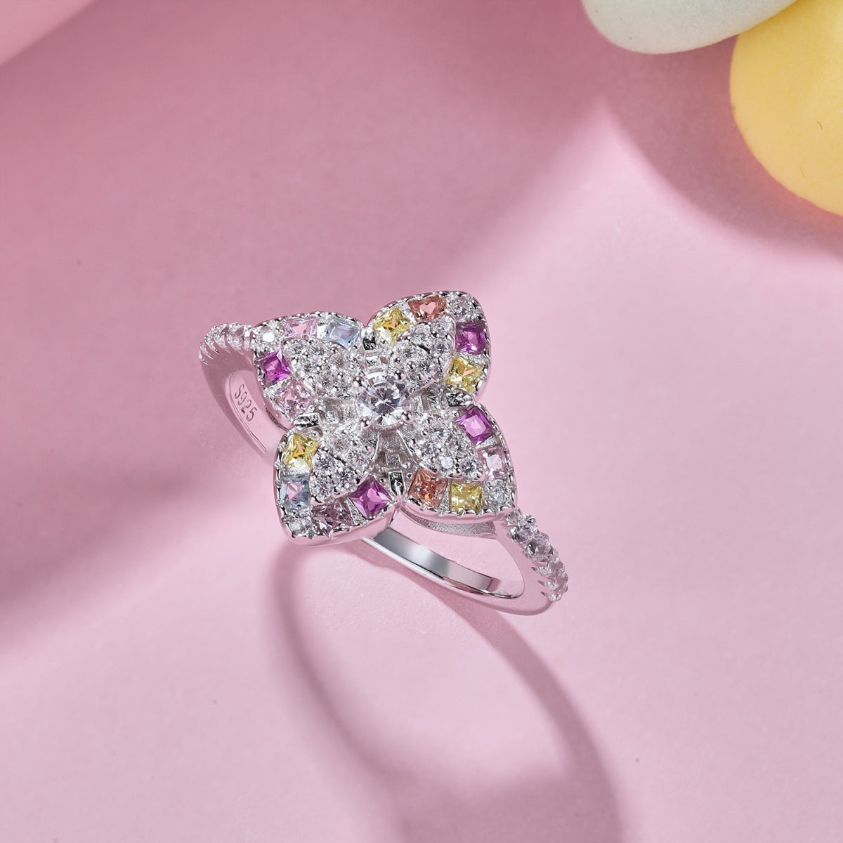 [Raffine] Anillo de banquete lujoso con forma de flor colorida