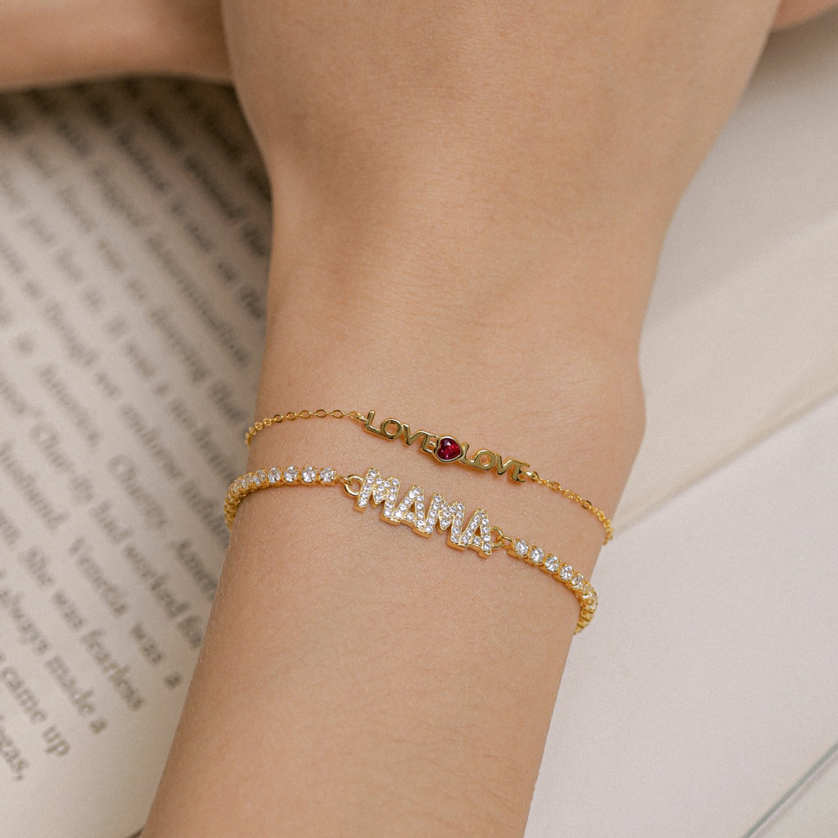 [Raffine] Pulsera romántica con forma de corazón para enamorados