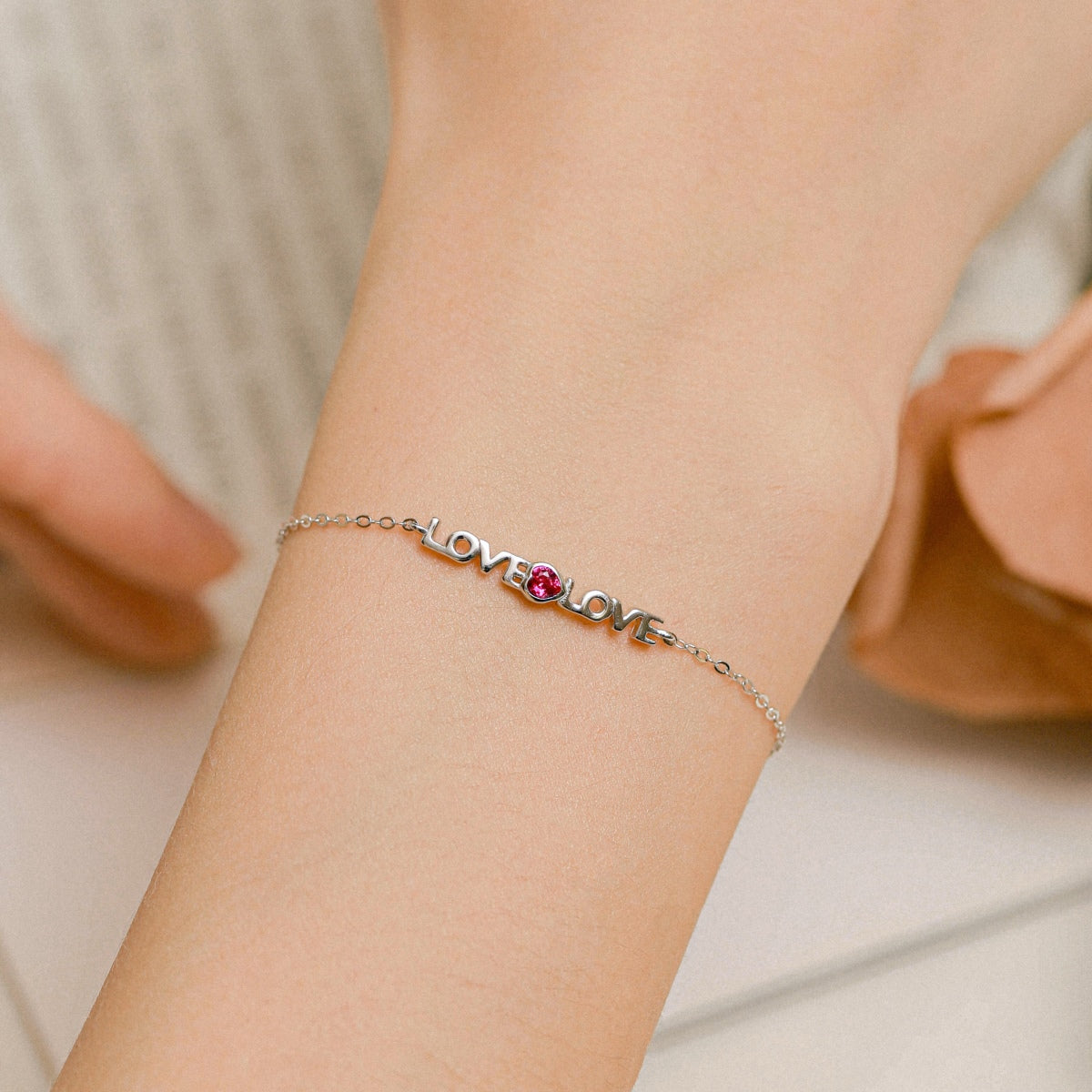[Raffine] Pulsera romántica con forma de corazón para enamorados