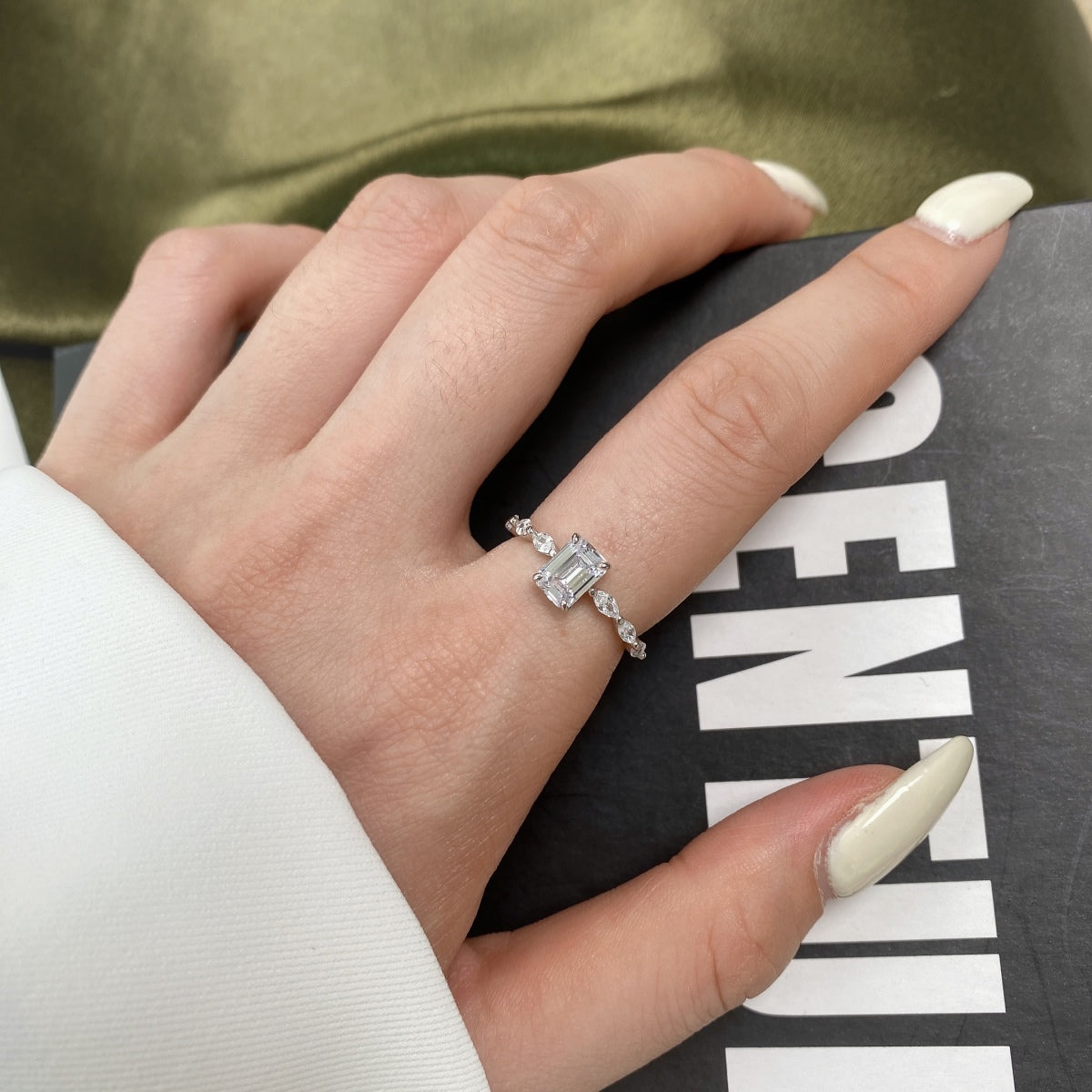 [Raffine] Anillo diario delicado y resplandeciente de corte radiante de 1.0 quilates