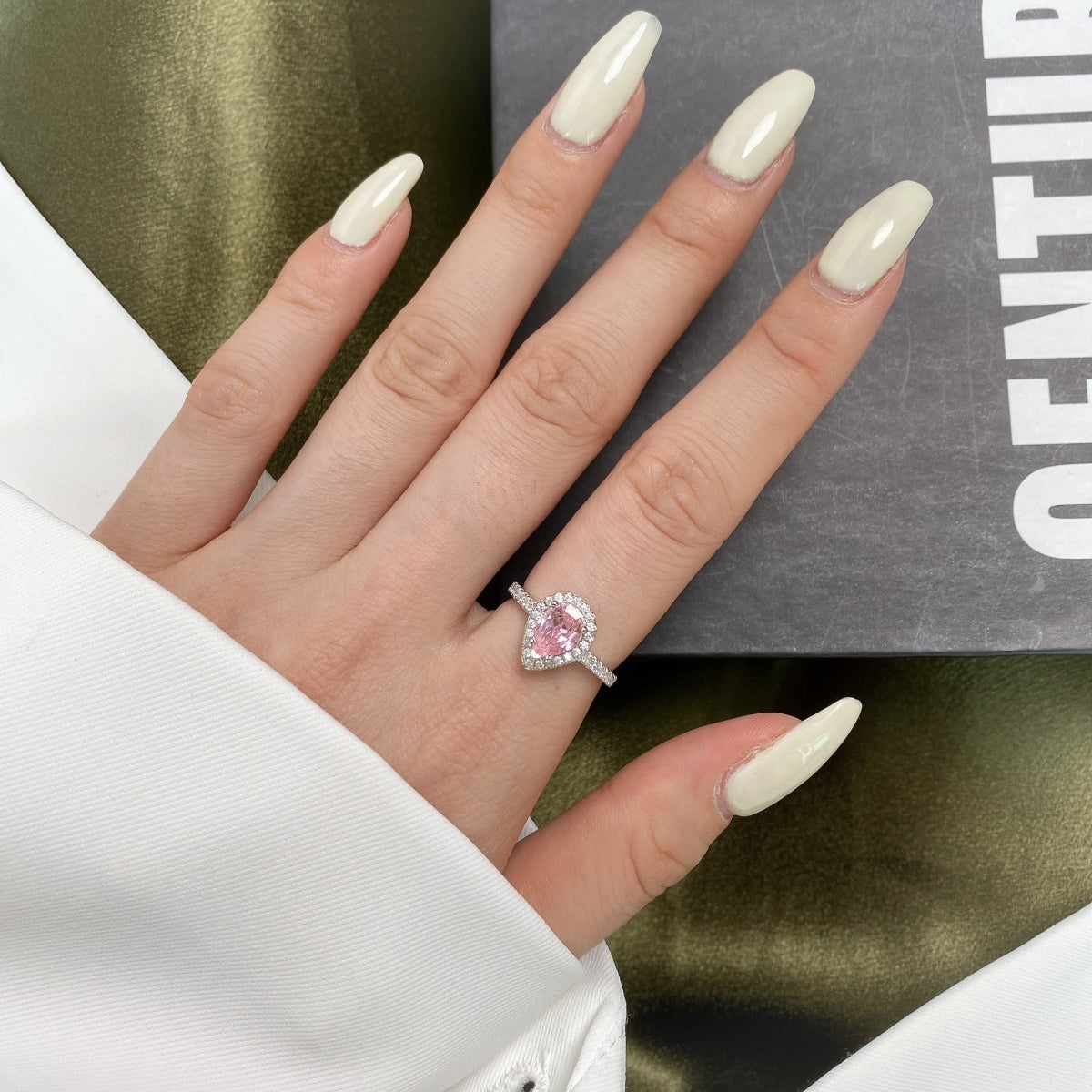 [Raffine] Anillo de bodas lujoso y resplandeciente de 1,0 quilates con forma de gota de agua
