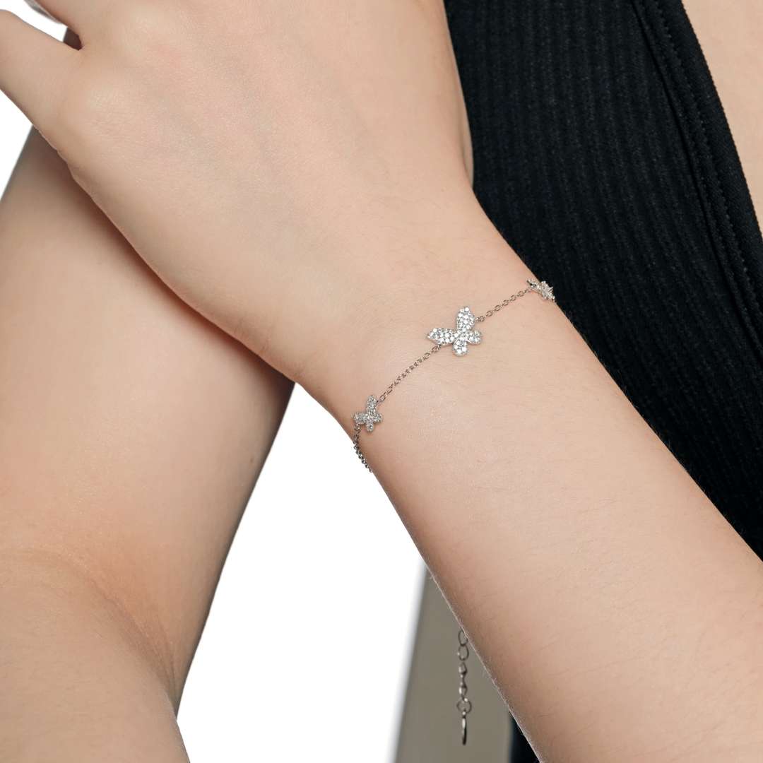 [Raffine]Pulsera delicada con colgante de mariposa