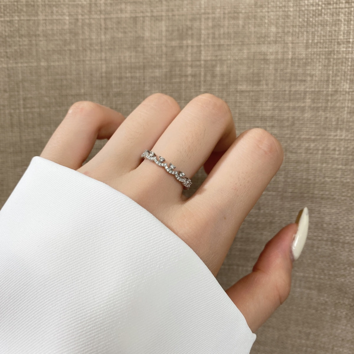 [Raffine] Elegante anillo de fiesta redondo y resplandeciente