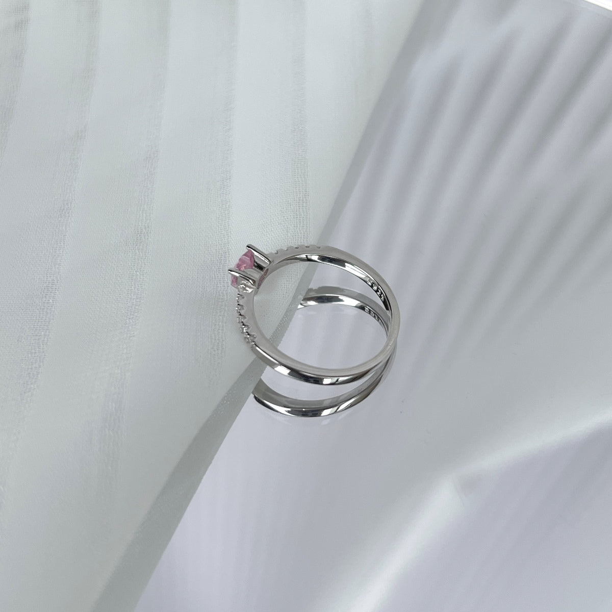 [Raffine] Anillo de eternidad con forma de corazón de 0,5 quilates