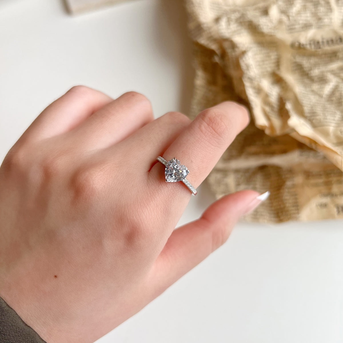 [Raffine] Anillo de amante de 2.0 quilates con corte de corazón deslumbrante y brillante