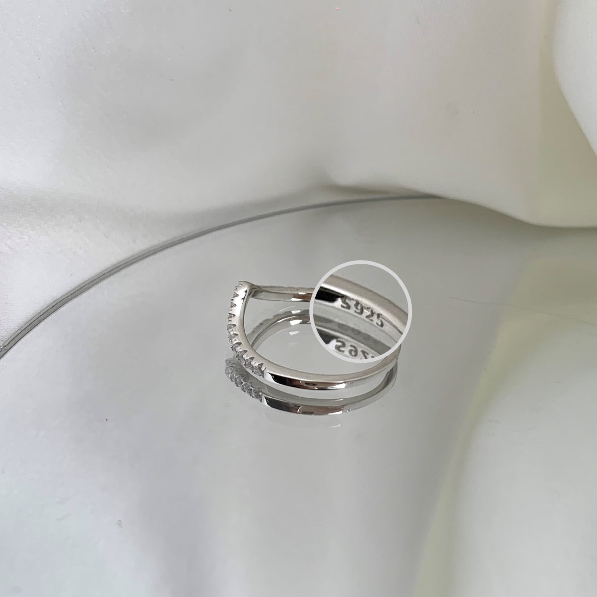 [Raffine] Anillo de tenis elaborado