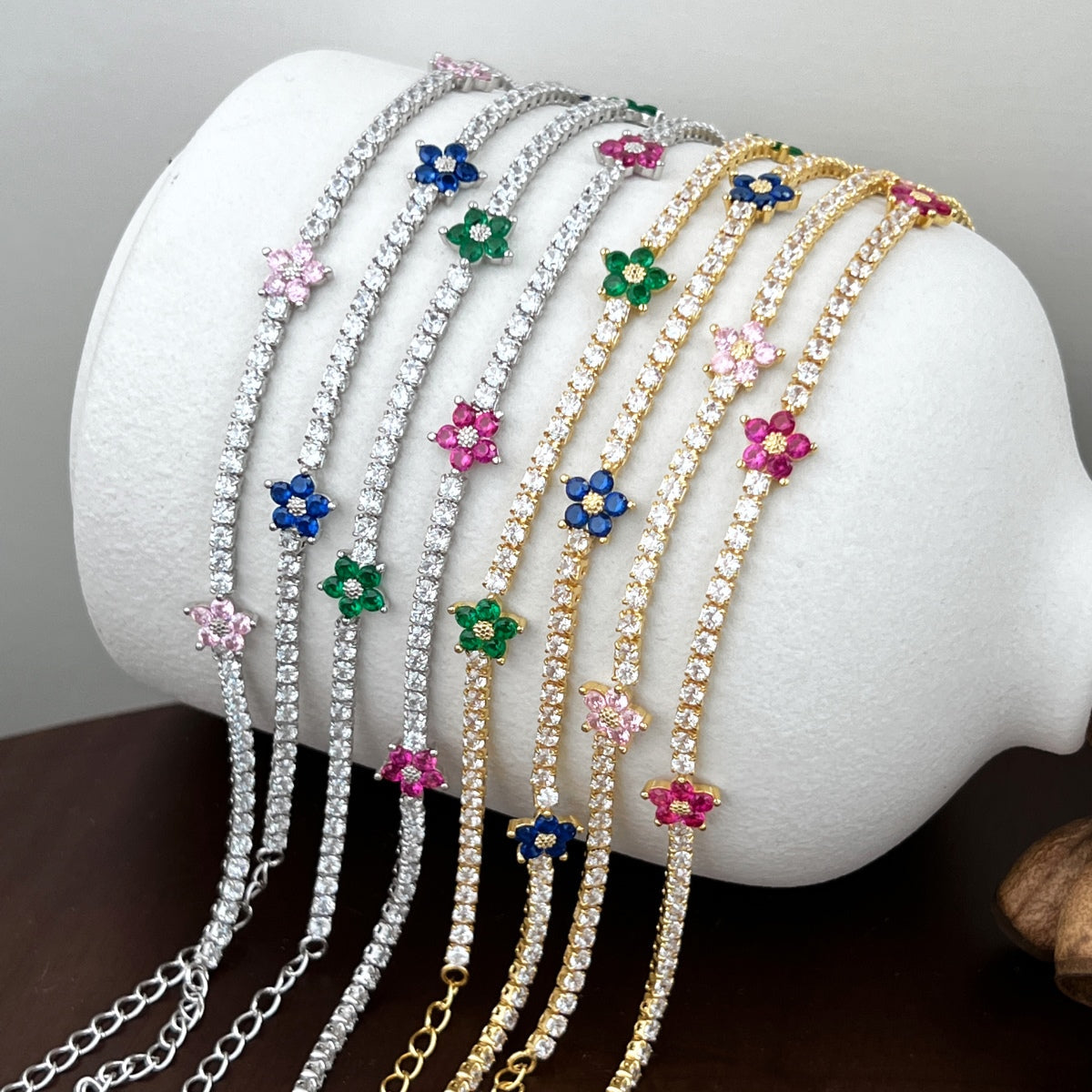 [Raffine] Pulsera de tenis con forma de flor brillante