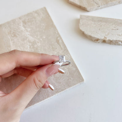 [Raffine] Anillo de fiesta de corte radiante y deslumbrante de 2.0 quilates