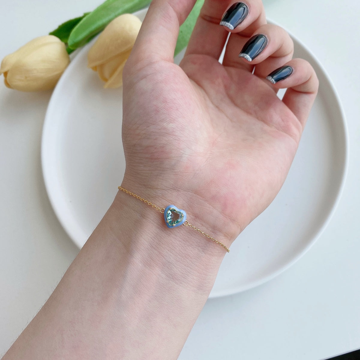 [Raffine] Pulsera romántica con forma de corazón brillante para enamorados