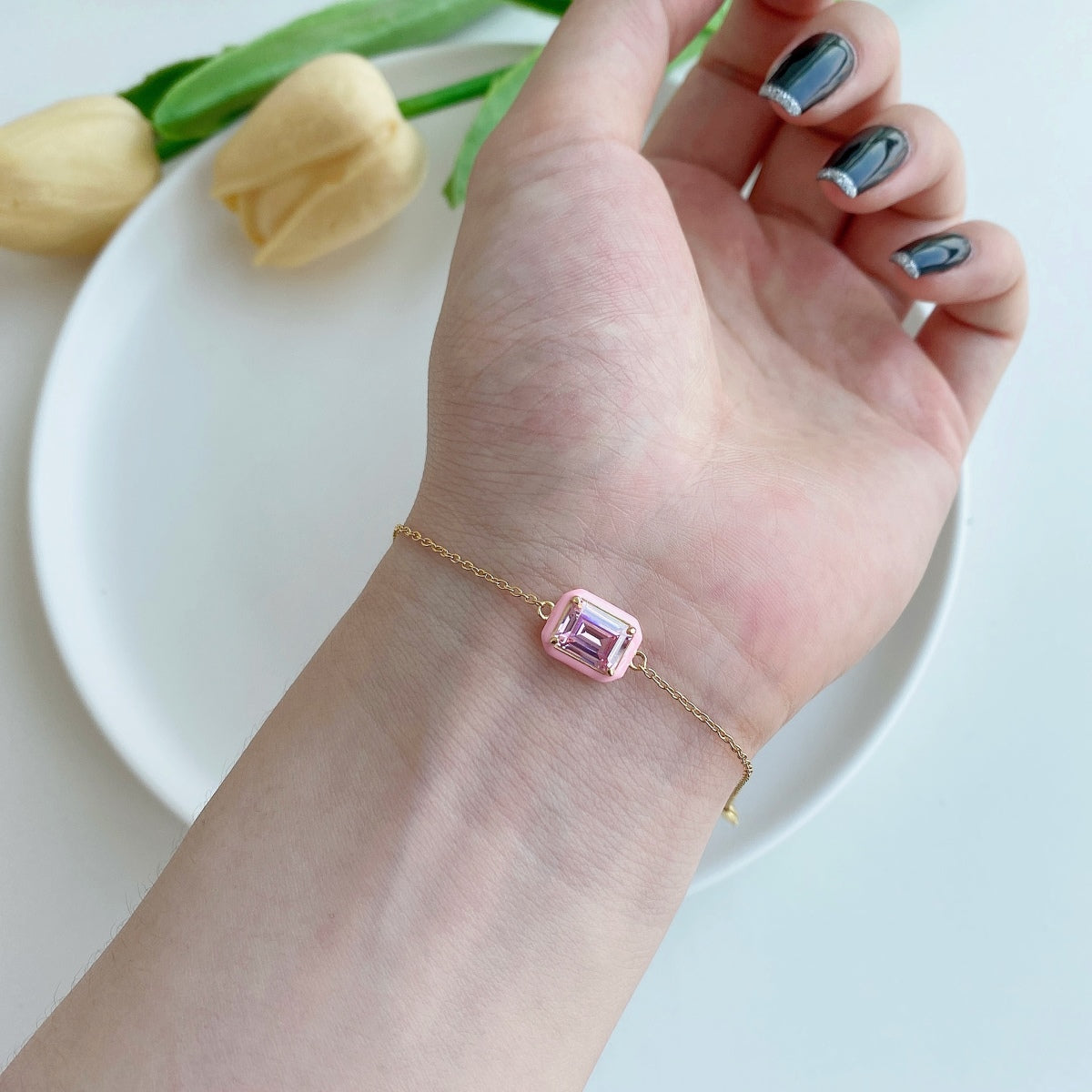 [Raffine] Pulsera diaria de corte esmeralda brillante y colorida de 2.0 quilates