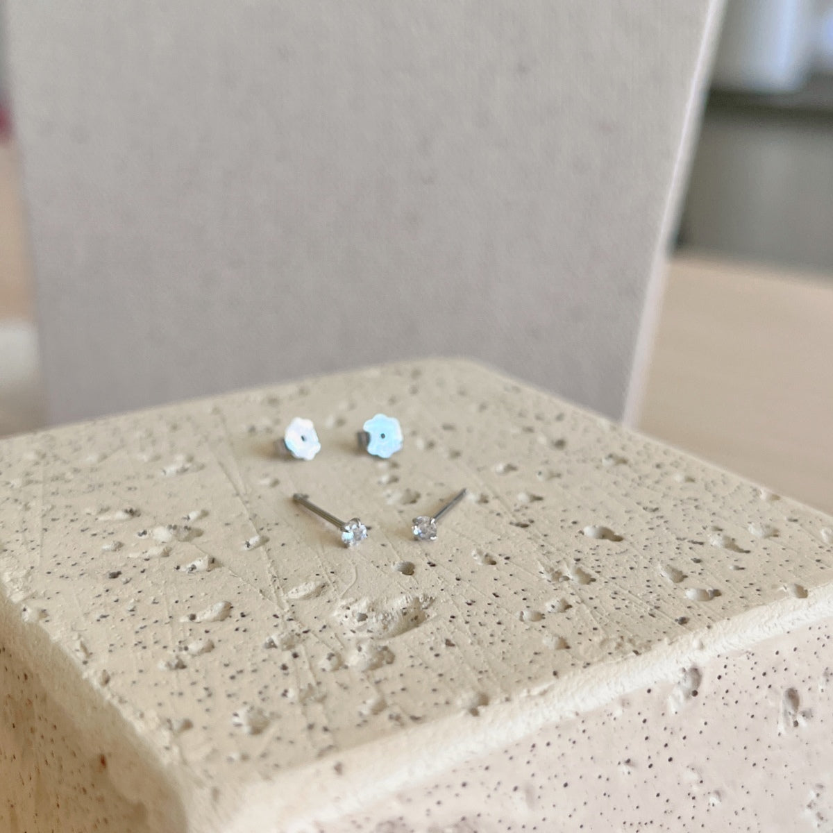 [Raffine]Delicate Solitaire Earrings