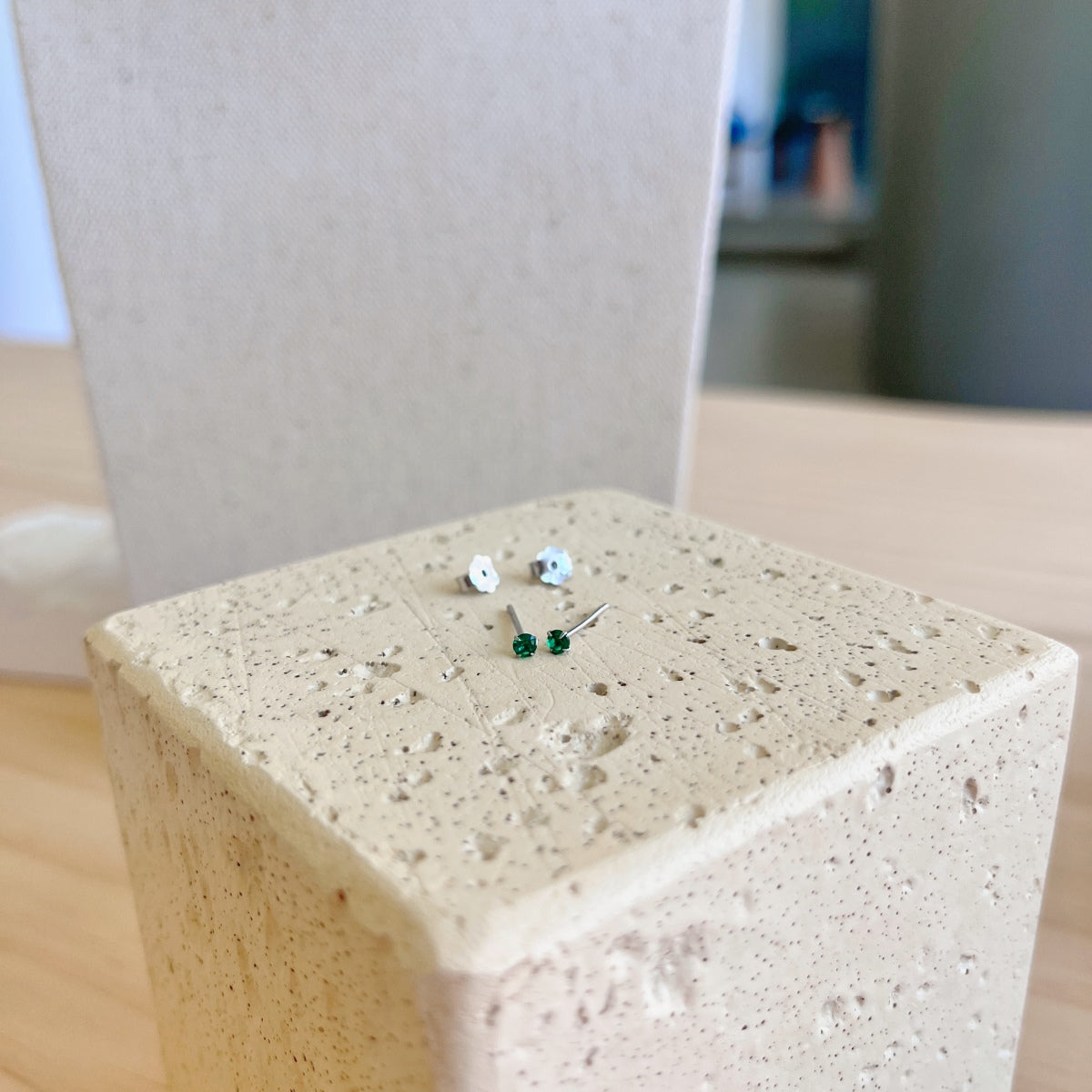 [Raffine]Delicate Solitaire Earrings