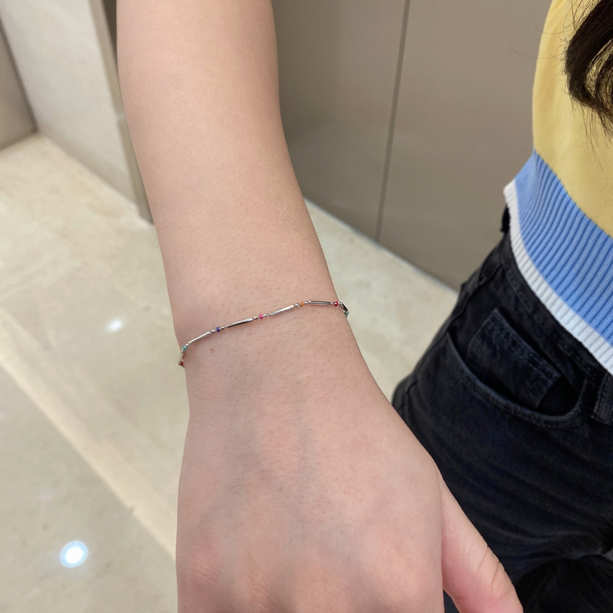 [Raffine] Pulsera única y colorida para uso diario