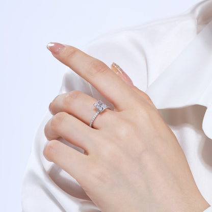 [Raffine] Anillo de fiesta de corte radiante y deslumbrante de 2.0 quilates