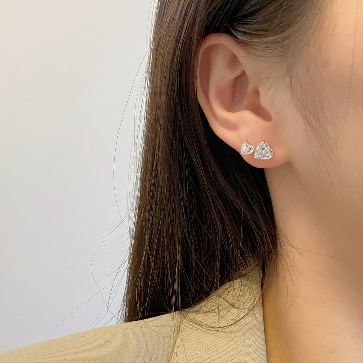 [Raffine]Double Heart-Shape Classic Princess Style Earrings