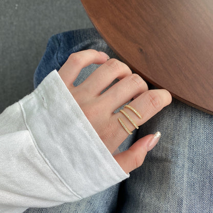 [Raffine] Anillo diario único y vibrante con enredos