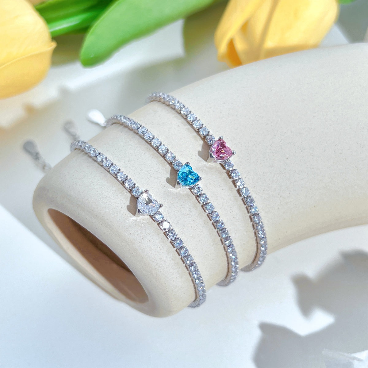 [Raffine] Pulsera elegante con forma de corazón romántico de 0,5 quilates