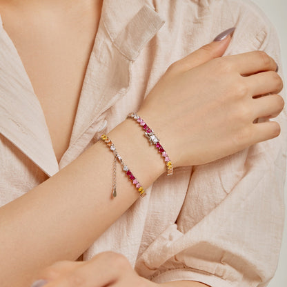 [Raffine] Lujosa pulsera romántica con forma de corazón, colorida y elegante.