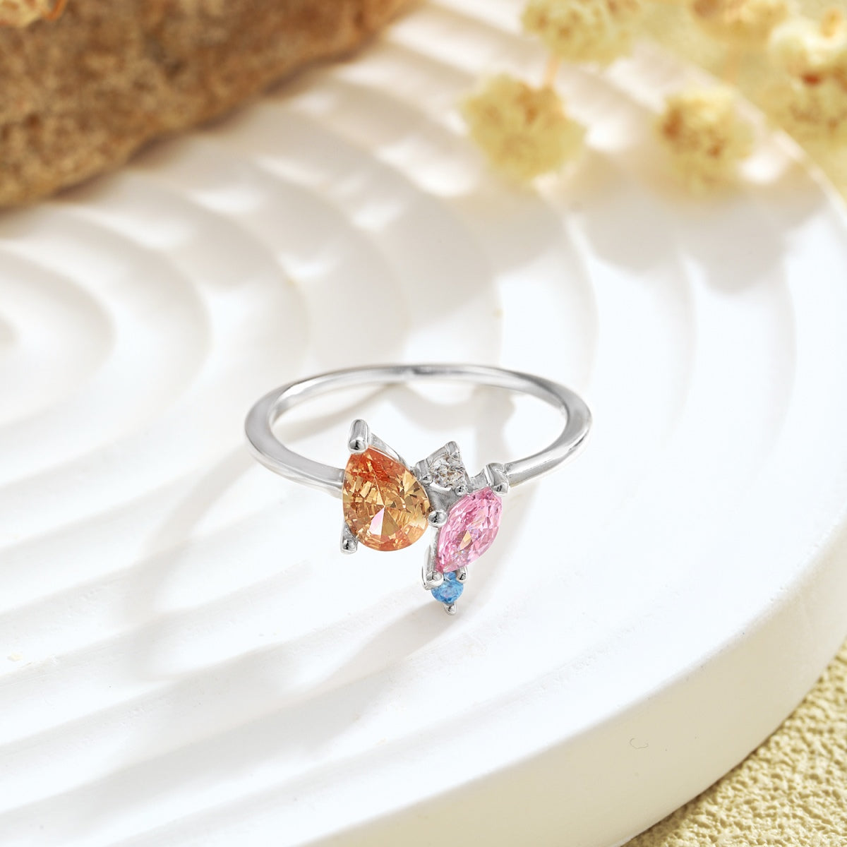 [Raffine] Anillo multicorte colorido y radiante para uso diario