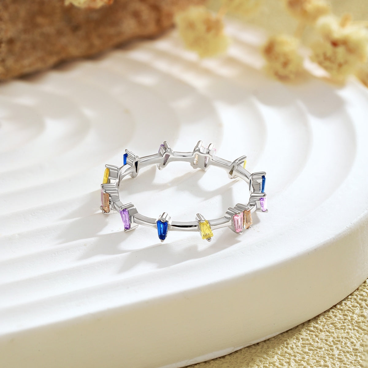 [Raffine] Anillo diario único de corte trapezoidal