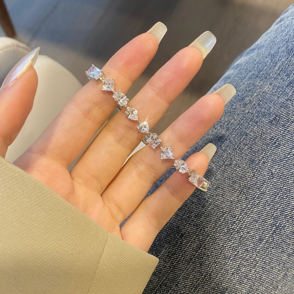 [Raffine] Pulsera única y exquisita de múltiples cortes para uso diario