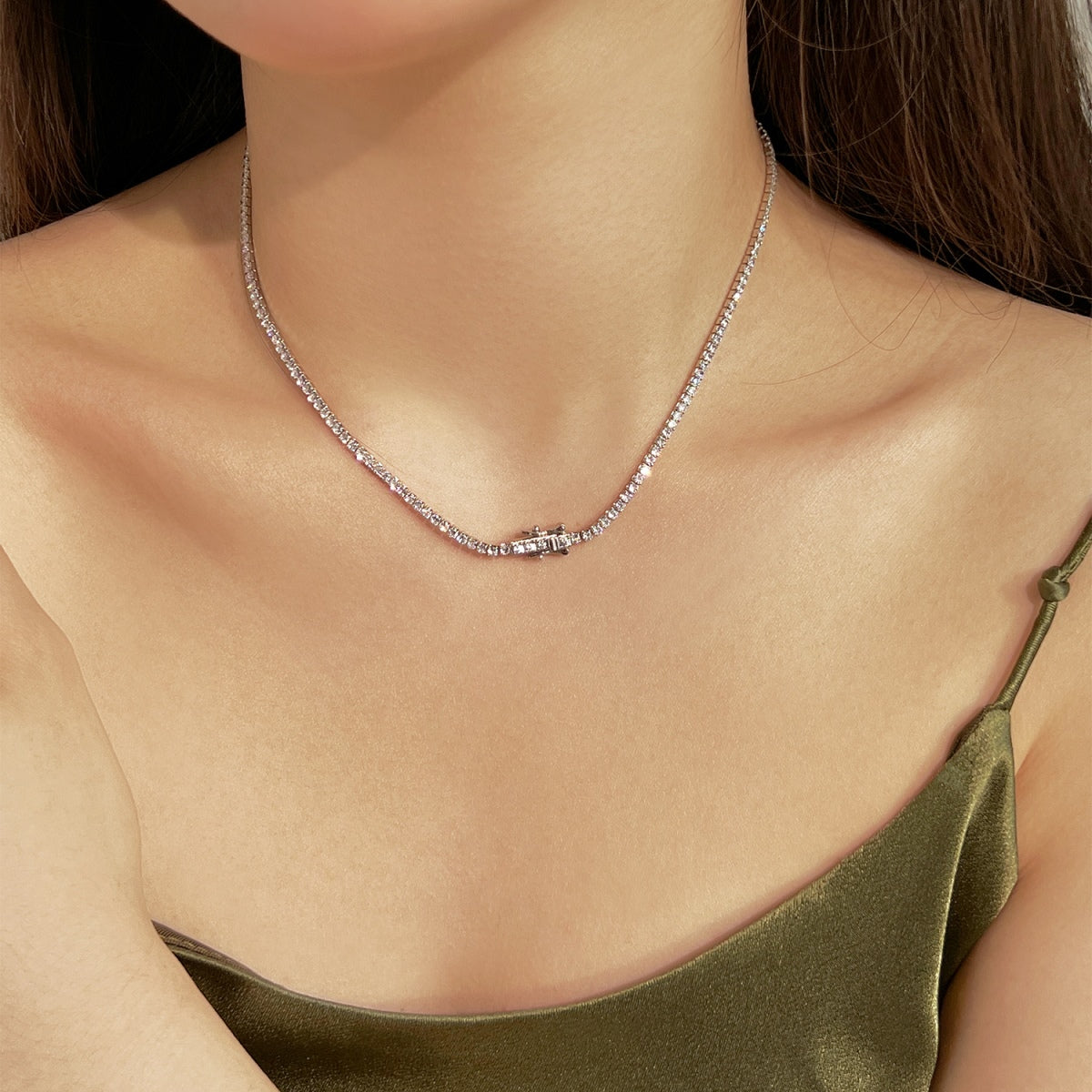 [Raffine]Delicate Round Shape Tennis Necklace