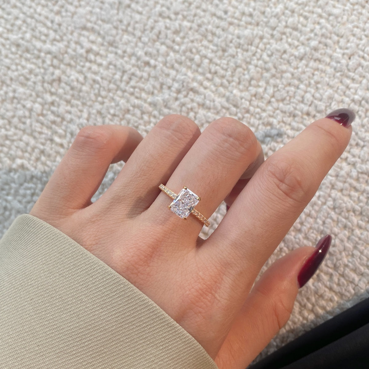 [Raffine] Anillo de fiesta de corte radiante y deslumbrante de 2.0 quilates