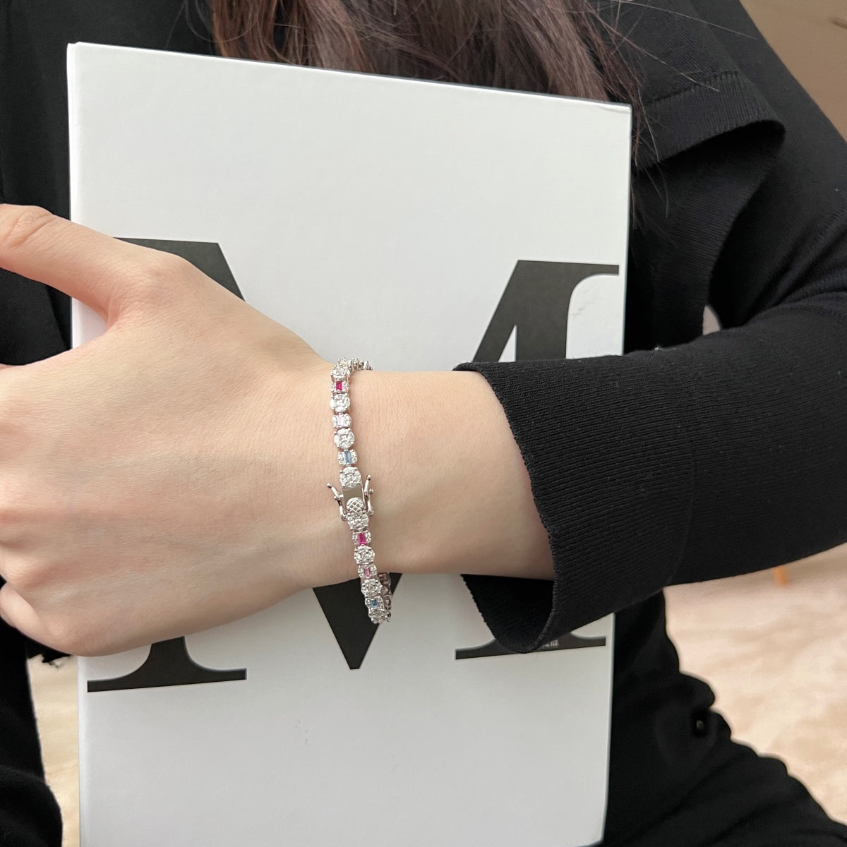 [Raffine] Pulsera multicorte radiante y deslumbrante para uso diario