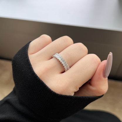 [Raffine] Anillo de cóctel con corte esmeralda adornado y llamativo