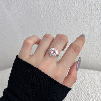 [Raffine] Anillo de bodas delicado y exuberante en forma de corazón