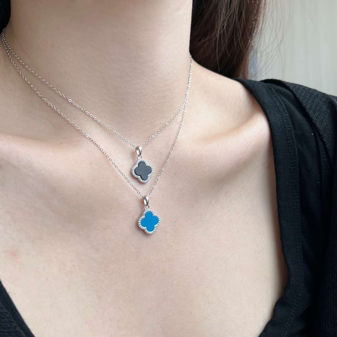 [Raffine]Dainty Flower Shape Necklace
