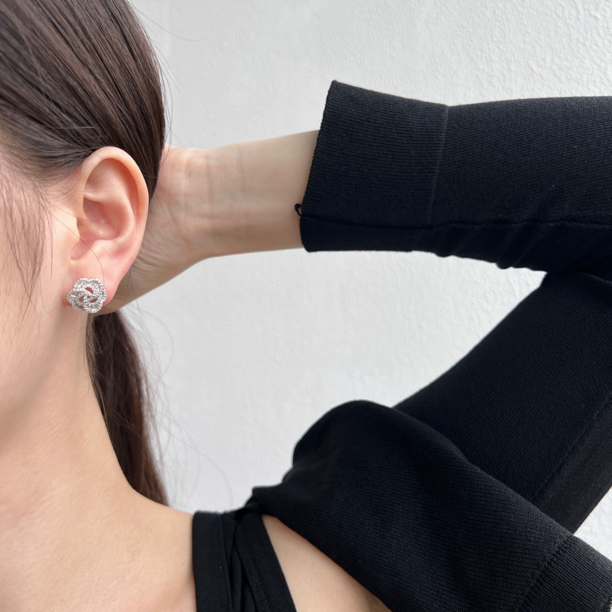 [Raffine]Exquisite Flower Shape Daily Earrings