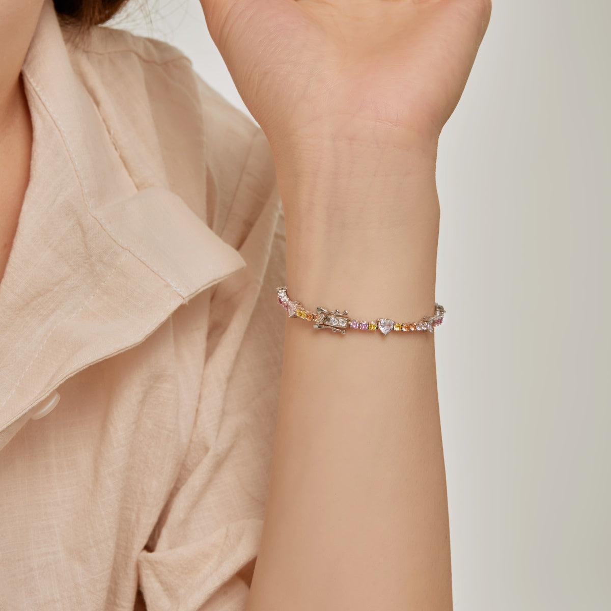 [Raffine] Pulsera romántica de corte redondo con forma de corazón
