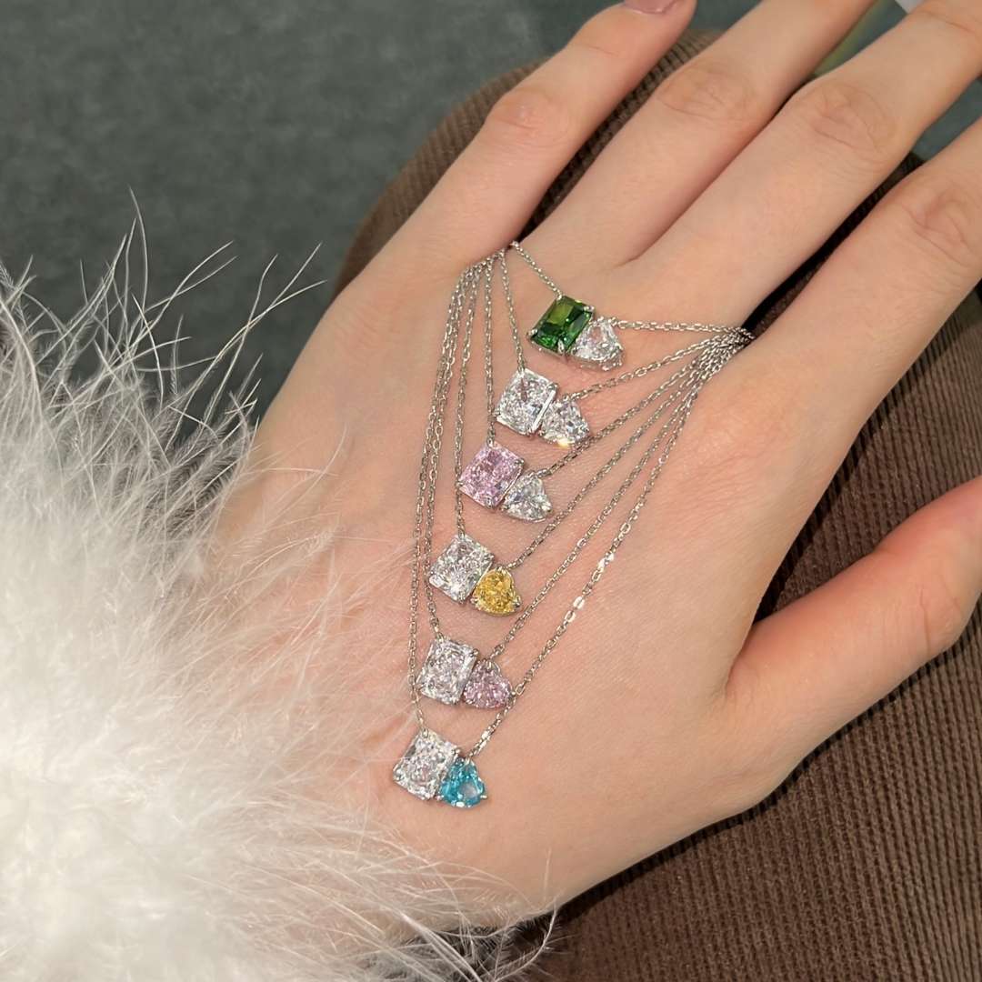 [Raffine]Dazzling Square & Heart Shape Necklace