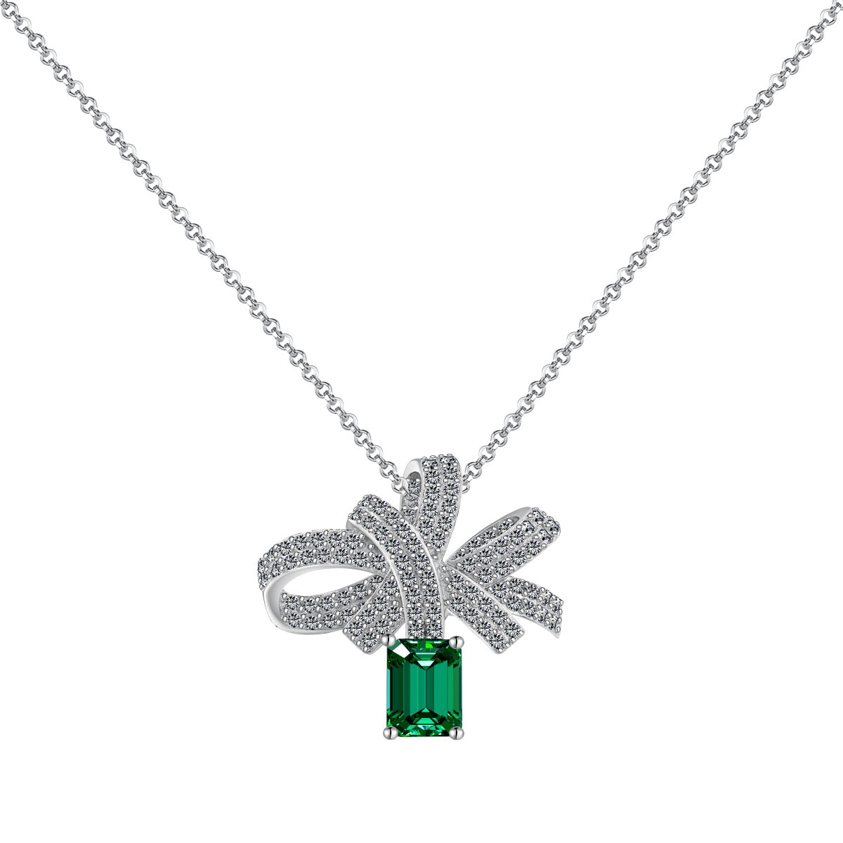 [Raffine]Luxurious Flower Shape Emerald Cut Necklace
