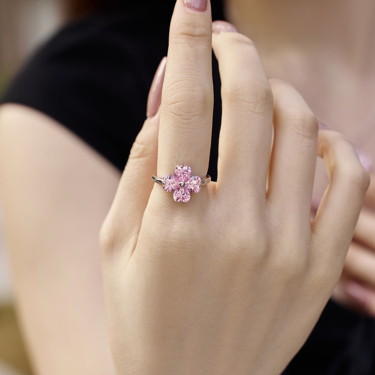 [Raffine] Anillo de bola de trébol de cuatro hojas en forma de corazón